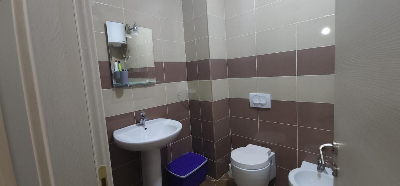 Pleasing Place With Free Parking On Site In Tirana Komuna E Parisit Экстерьер фото
