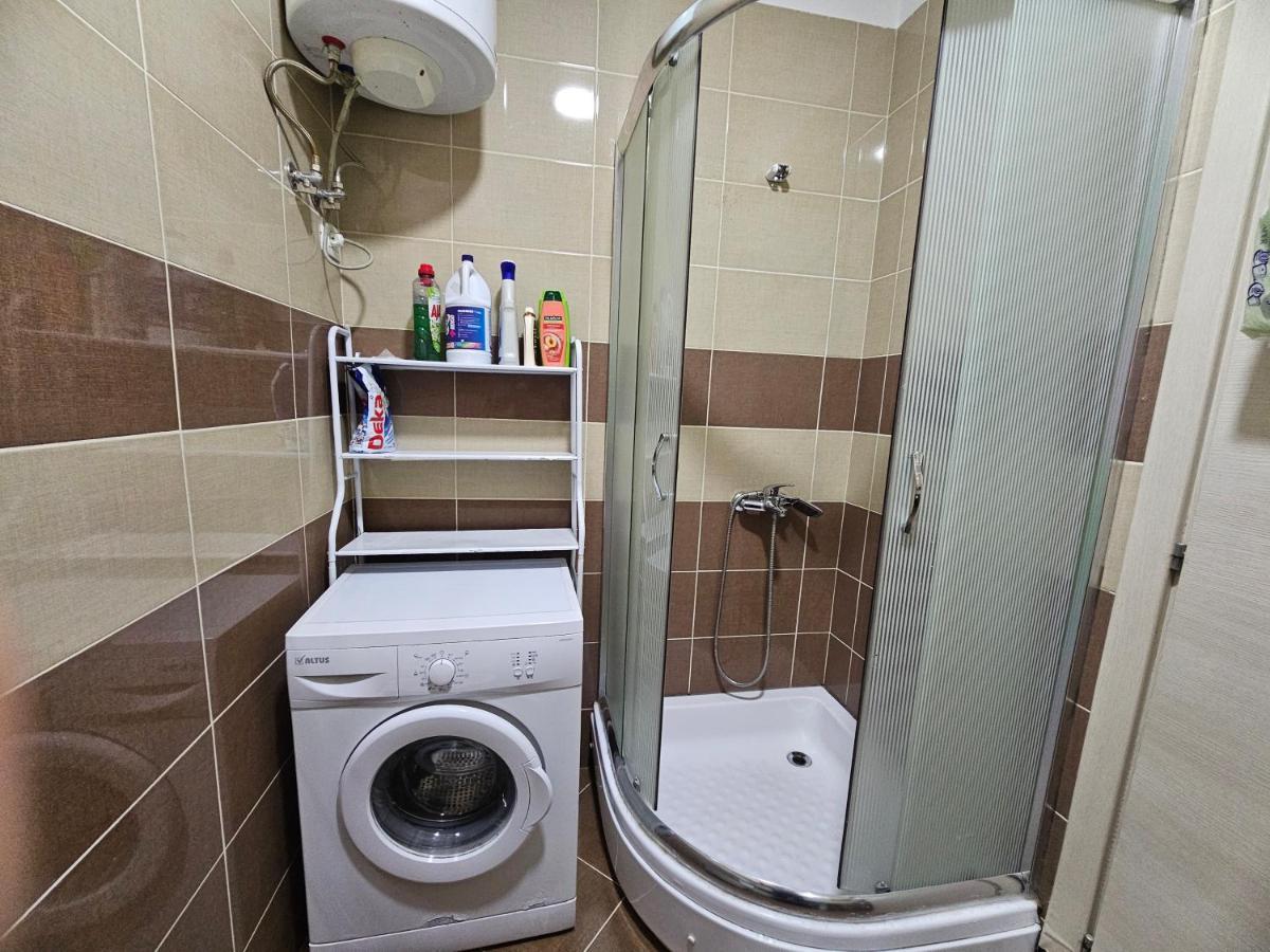 Pleasing Place With Free Parking On Site In Tirana Komuna E Parisit Экстерьер фото