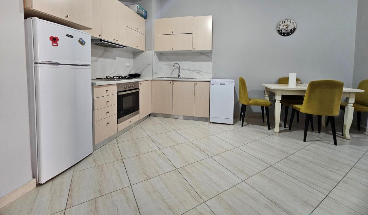 Pleasing Place With Free Parking On Site In Tirana Komuna E Parisit Экстерьер фото